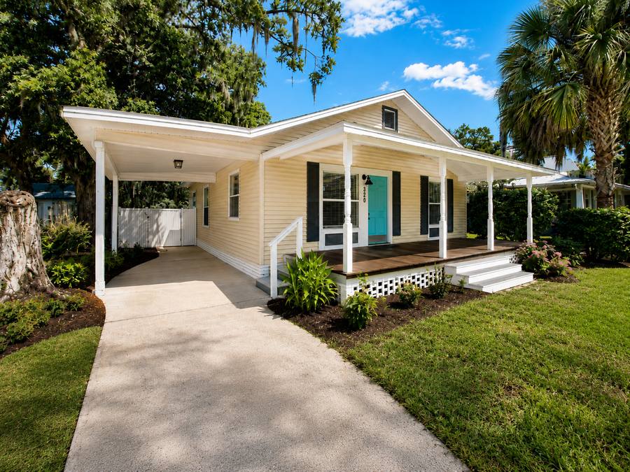 Restored Old Florida cottage with wraparound porch
